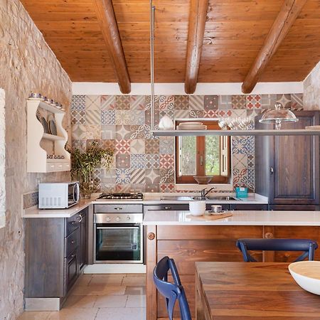 Trullo Fantastico Villa Castellana Grotte Eksteriør bilde