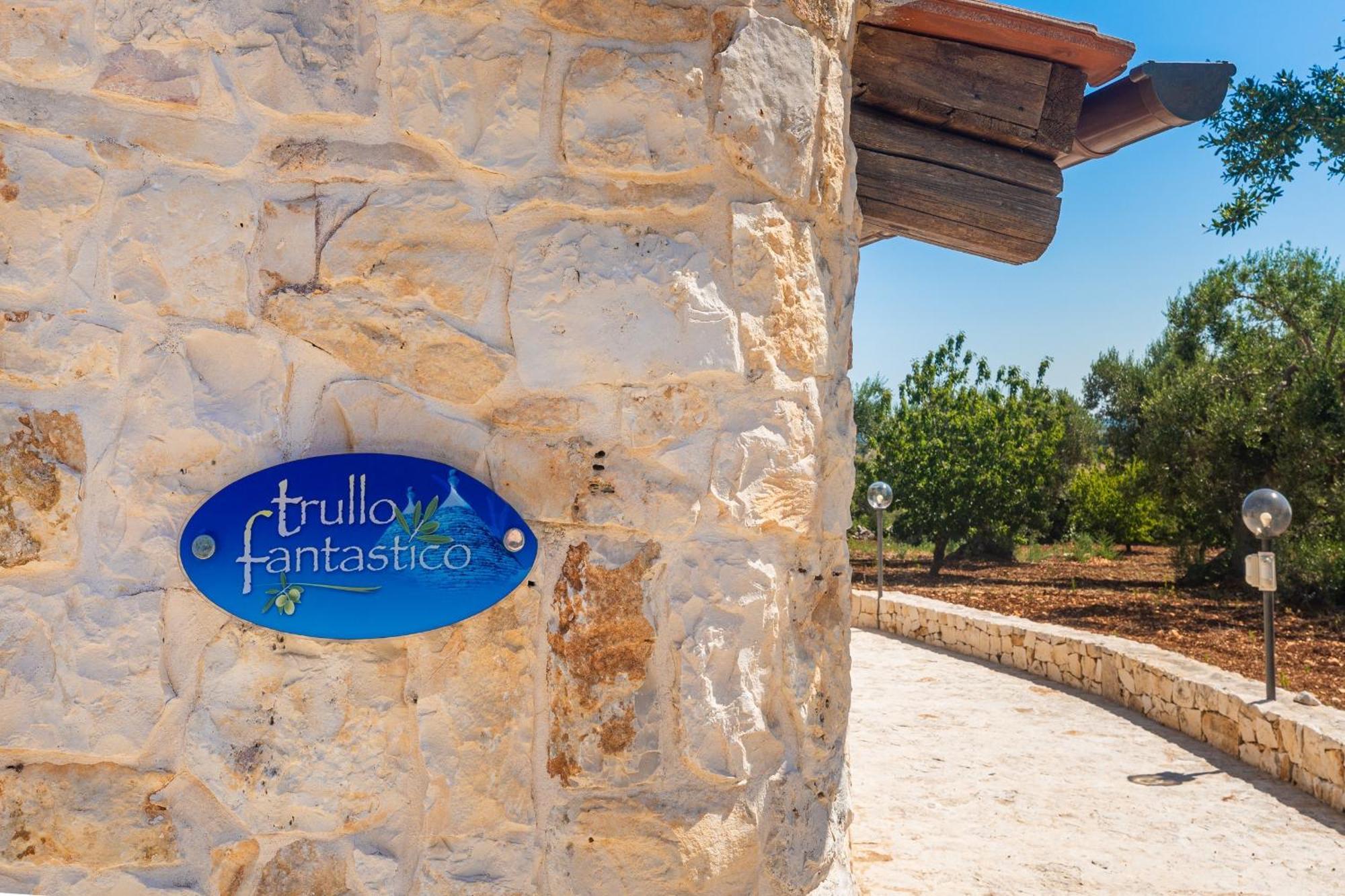 Trullo Fantastico Villa Castellana Grotte Eksteriør bilde