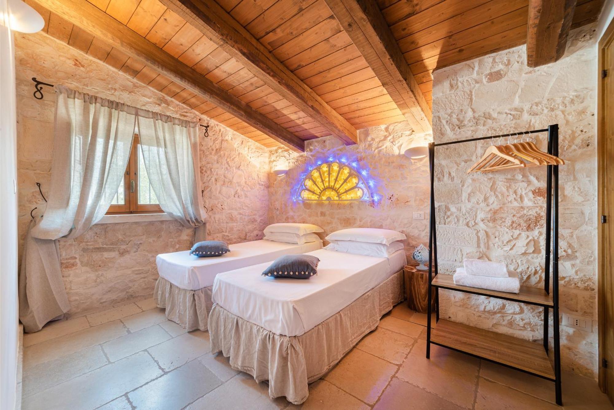 Trullo Fantastico Villa Castellana Grotte Eksteriør bilde